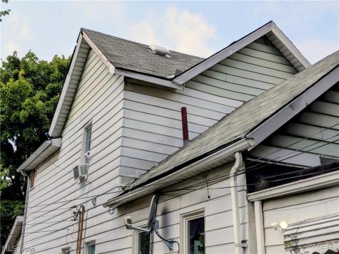 2217 W 104th Street Cleveland OH 44102