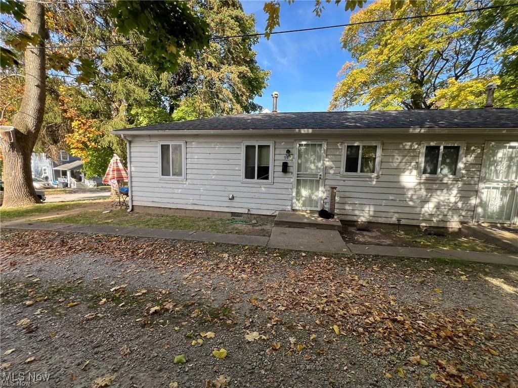 985-987 Diana Avenue Akron OH 44307