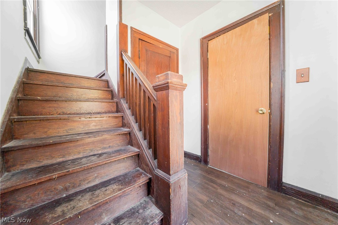 1318 Middle Avenue Elyria OH 44035