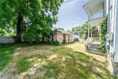 1318 Middle Avenue Elyria OH 44035