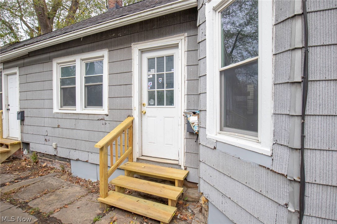 3304 W 46th Street Cleveland OH 44102