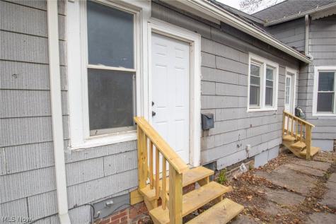 3304 W 46th Street Cleveland OH 44102
