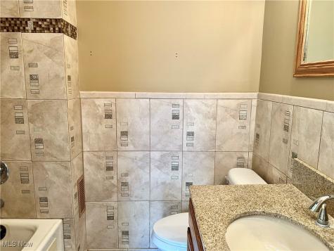 8026 Elm Street Garrettsville OH 44231