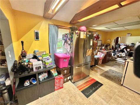 8026 Elm Street Garrettsville OH 44231