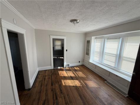 2231 W 104th Street Cleveland OH 44102