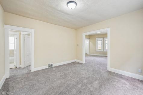 9606 Adams Avenue Cleveland OH 44108