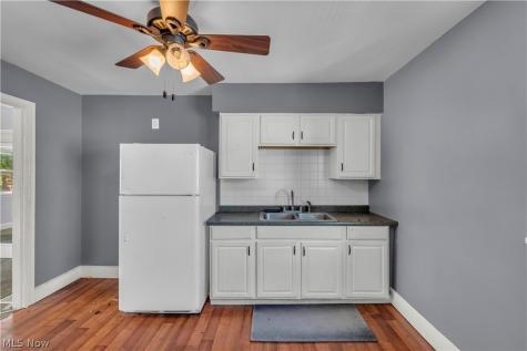 10105 Russell Avenue Garfield Heights OH 44125