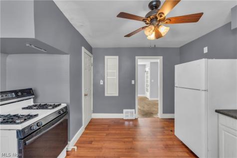 10105 Russell Avenue Garfield Heights OH 44125