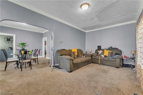 10105 Russell Avenue Garfield Heights OH 44125