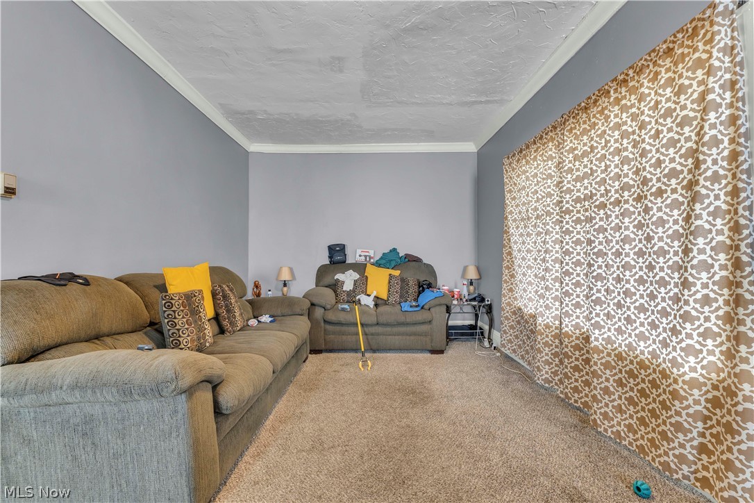 10105 Russell Avenue Garfield Heights OH 44125