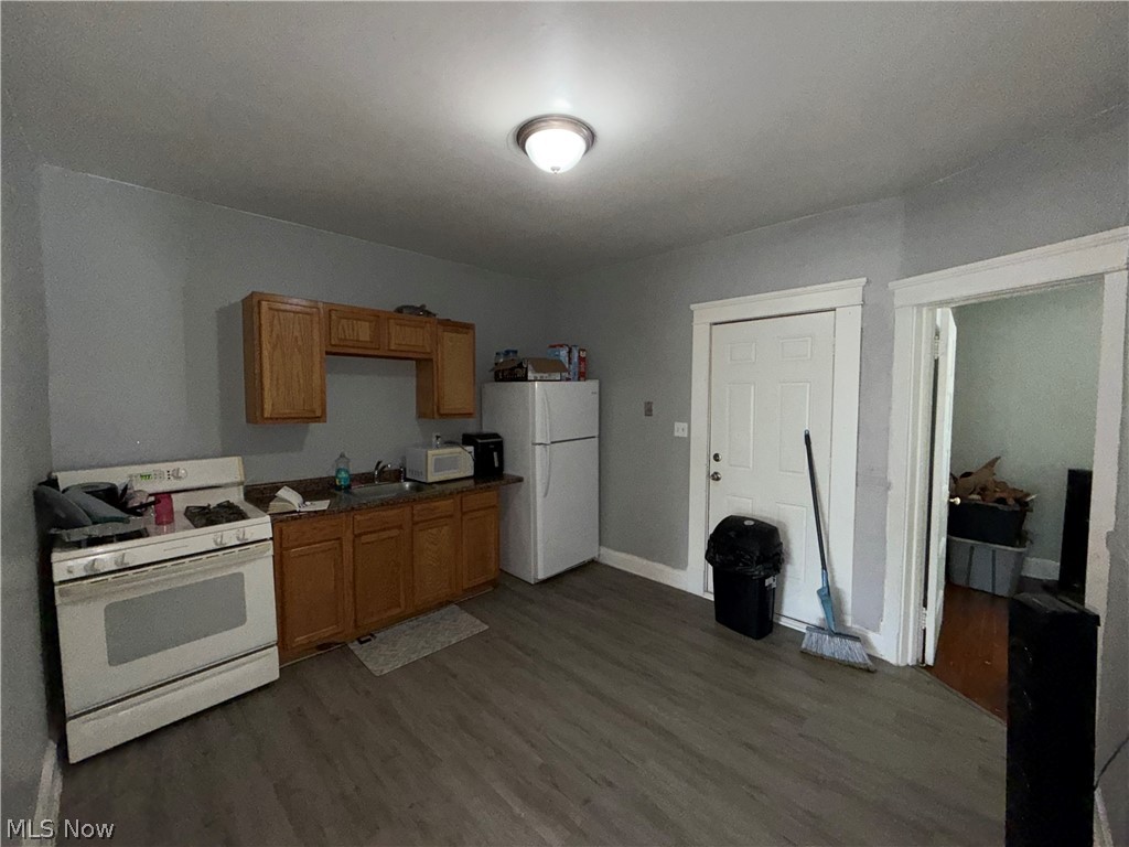 3550 Seymour Avenue Cleveland OH 44113
