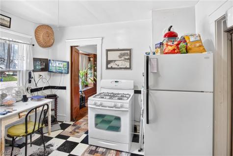 3372 Bosworth Road Cleveland OH 44111