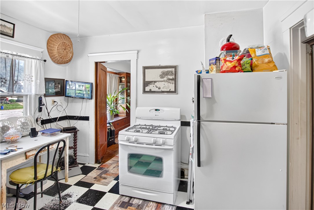 3372 Bosworth Road Cleveland OH 44111