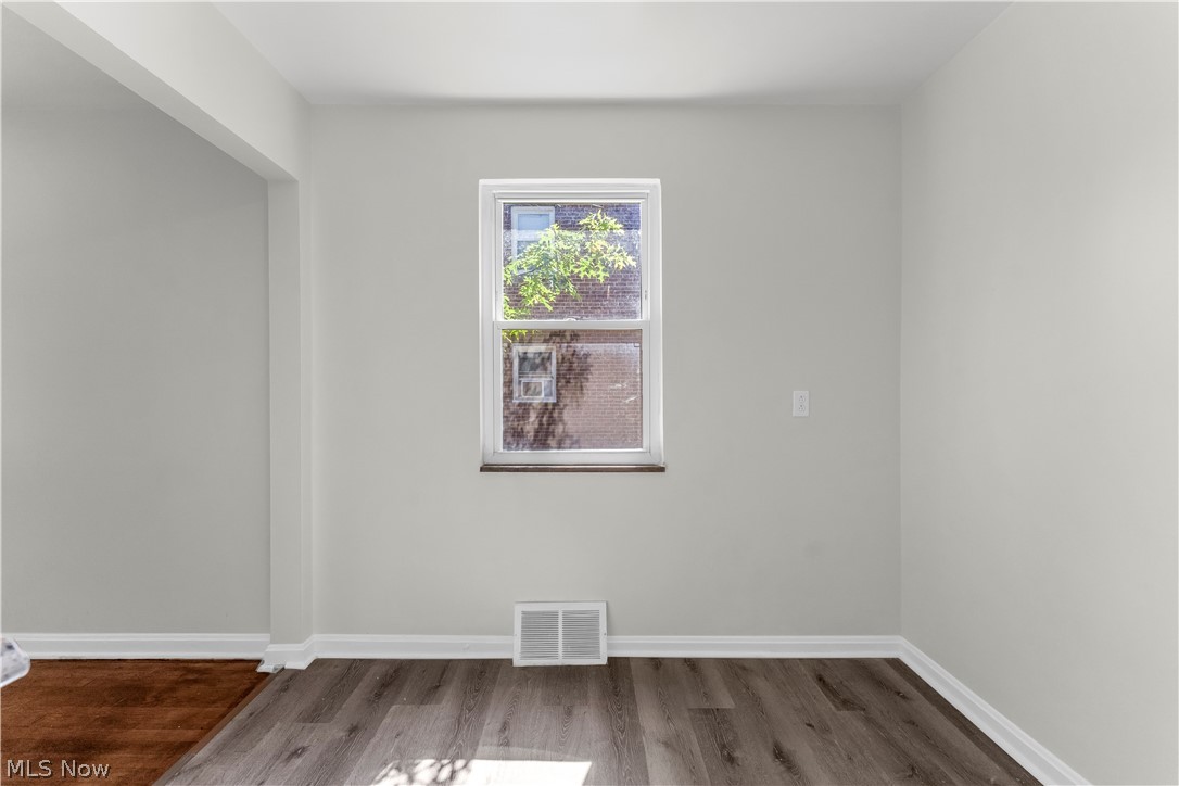 21300 Crystal Avenue Euclid OH 44123