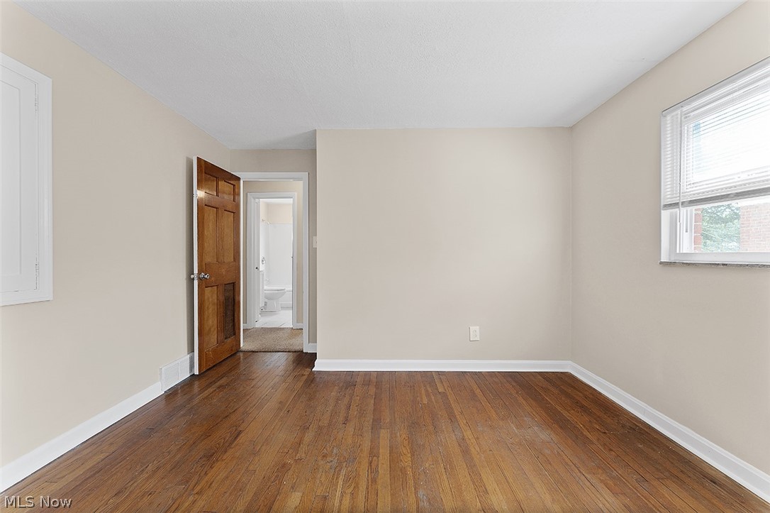 21300 Crystal Avenue Euclid OH 44123