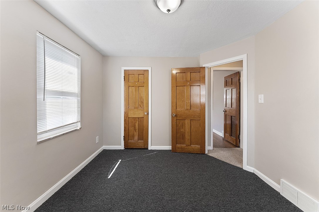 21300 Crystal Avenue Euclid OH 44123