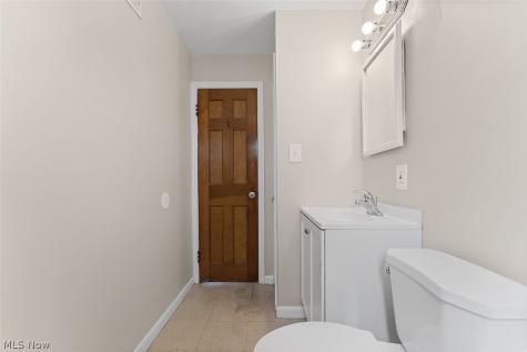 21300 Crystal Avenue Euclid OH 44123