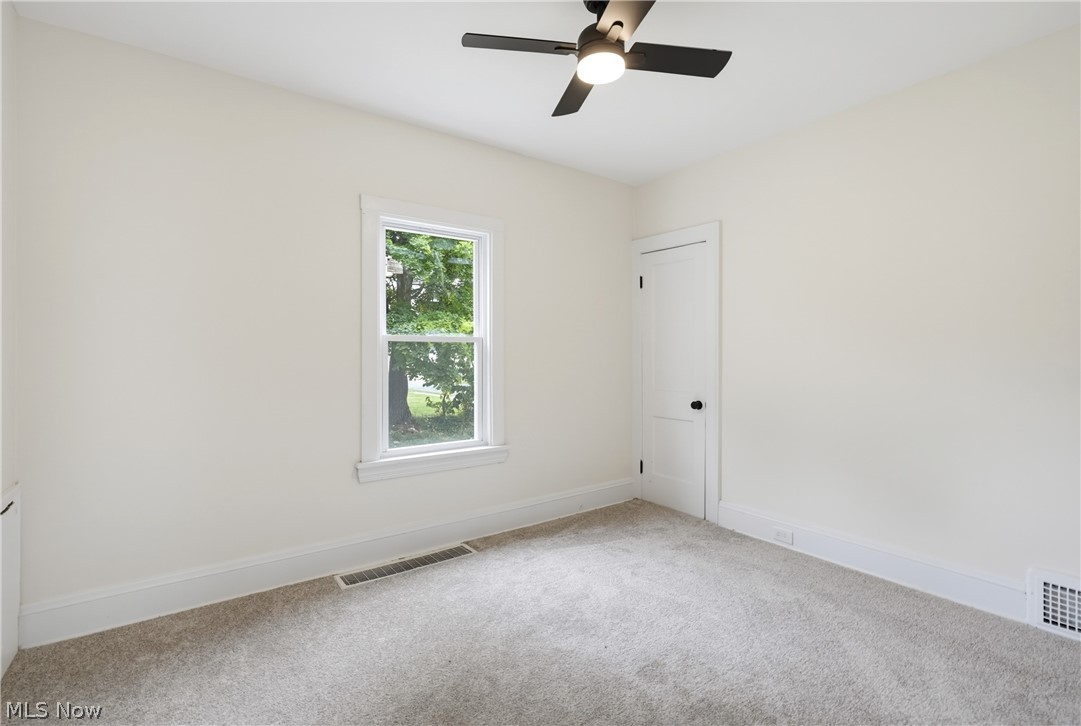 4070 E 141st Street Cleveland OH 44128