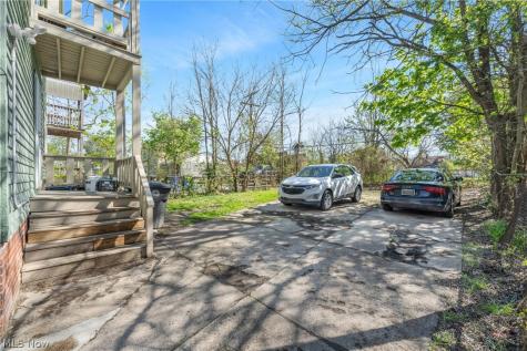 3179 E 121st Street Cleveland OH 44120