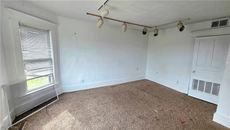 104 W Spring Street Marietta OH 45750