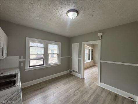 1092 E 169th Street Cleveland OH 44110