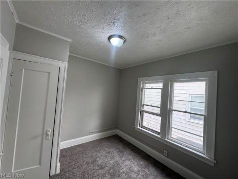 1092 E 169th Street Cleveland OH 44110