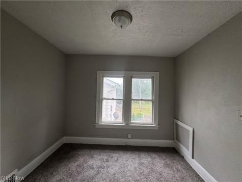 1092 E 169th Street Cleveland OH 44110