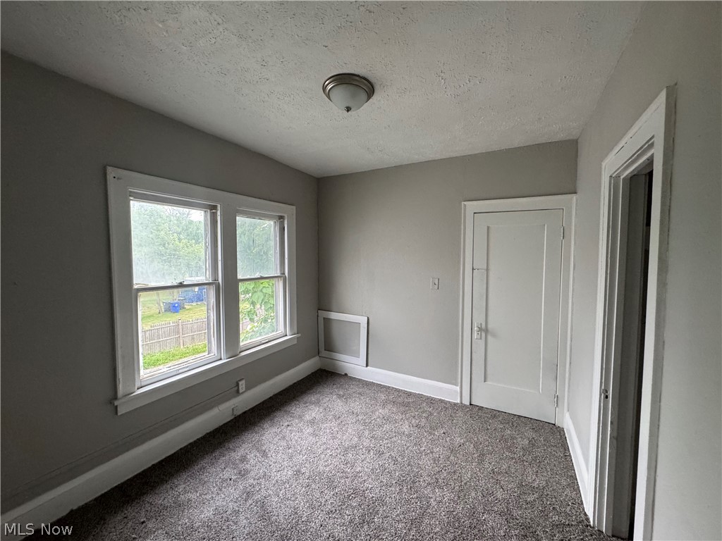 1092 E 169th Street Cleveland OH 44110