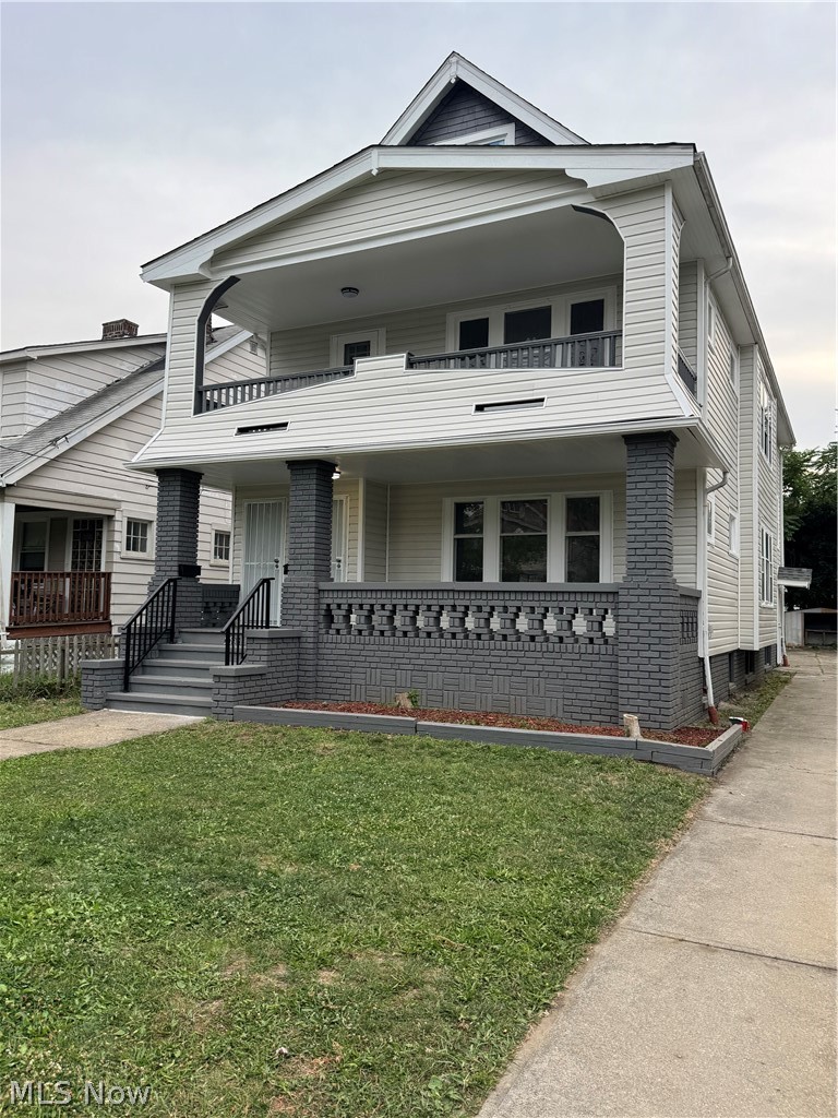 1092 E 169th Street Cleveland OH 44110