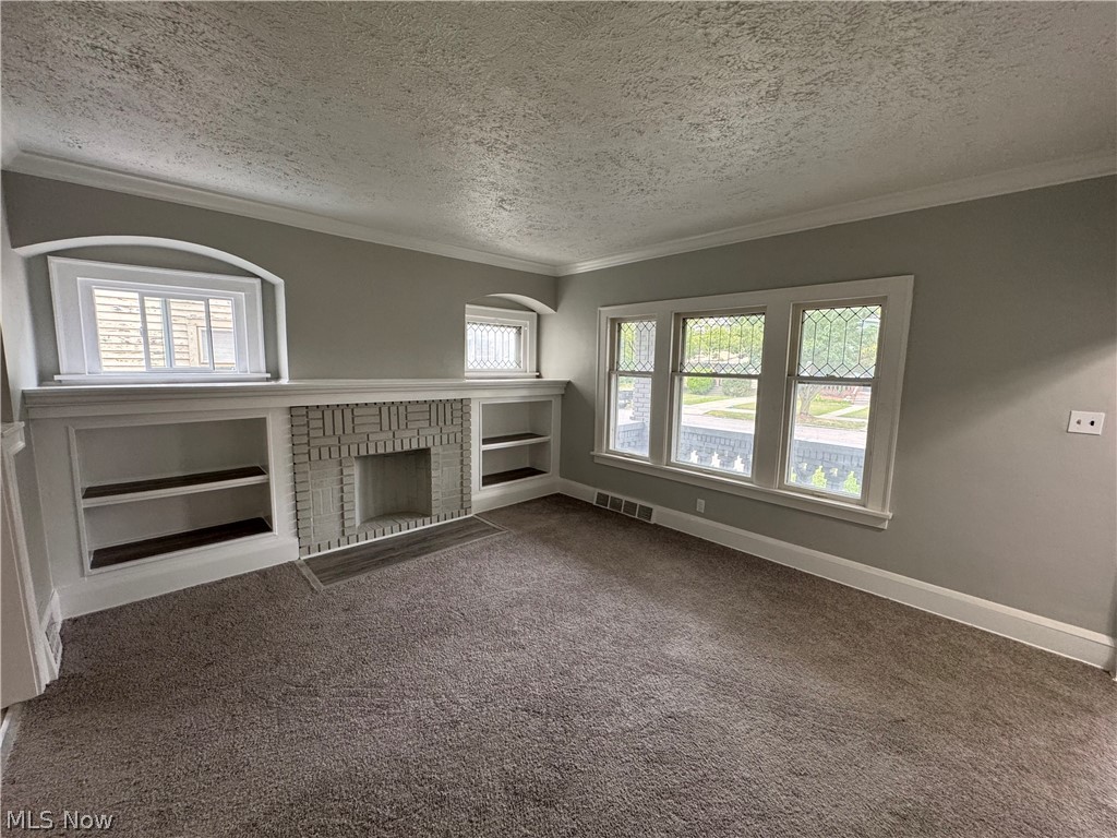 1092 E 169th Street Cleveland OH 44110