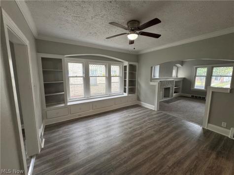 1092 E 169th Street Cleveland OH 44110