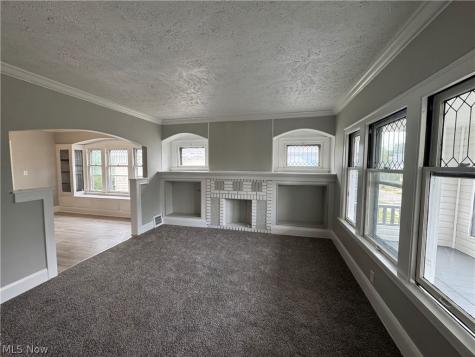 1092 E 169th Street Cleveland OH 44110