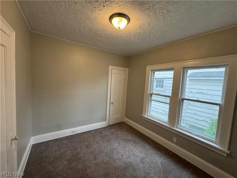 1092 E 169th Street Cleveland OH 44110