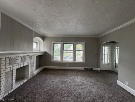 1092 E 169th Street Cleveland OH 44110