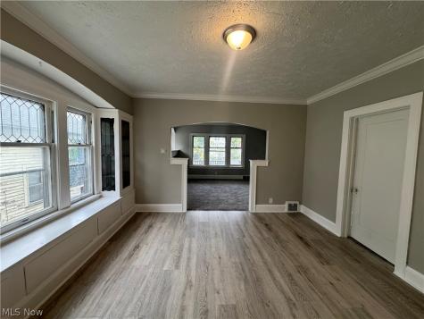 1092 E 169th Street Cleveland OH 44110