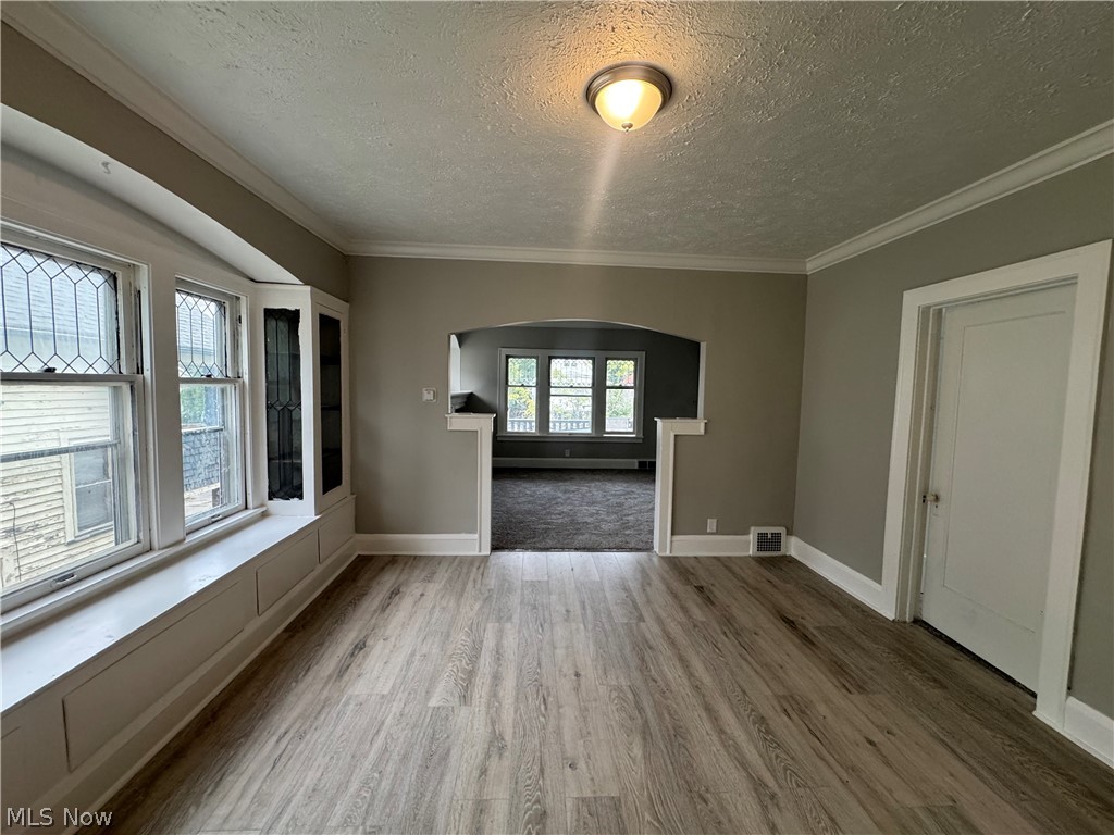 1092 E 169th Street Cleveland OH 44110