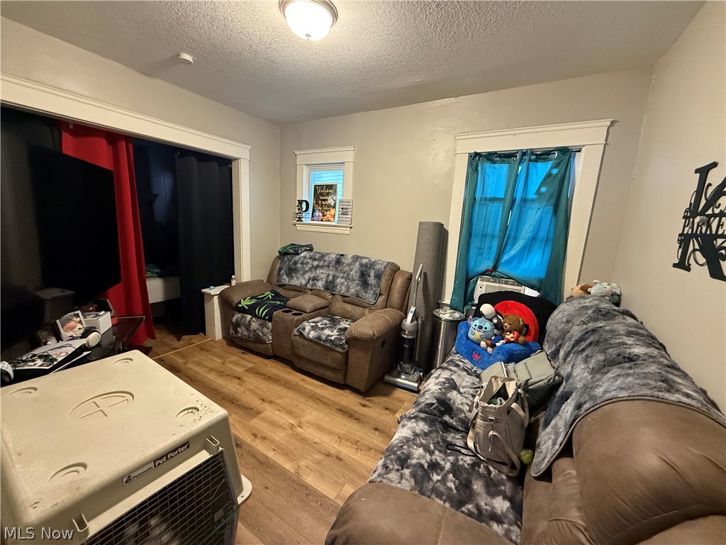 3213 Louisiana Avenue Cleveland OH 44109
