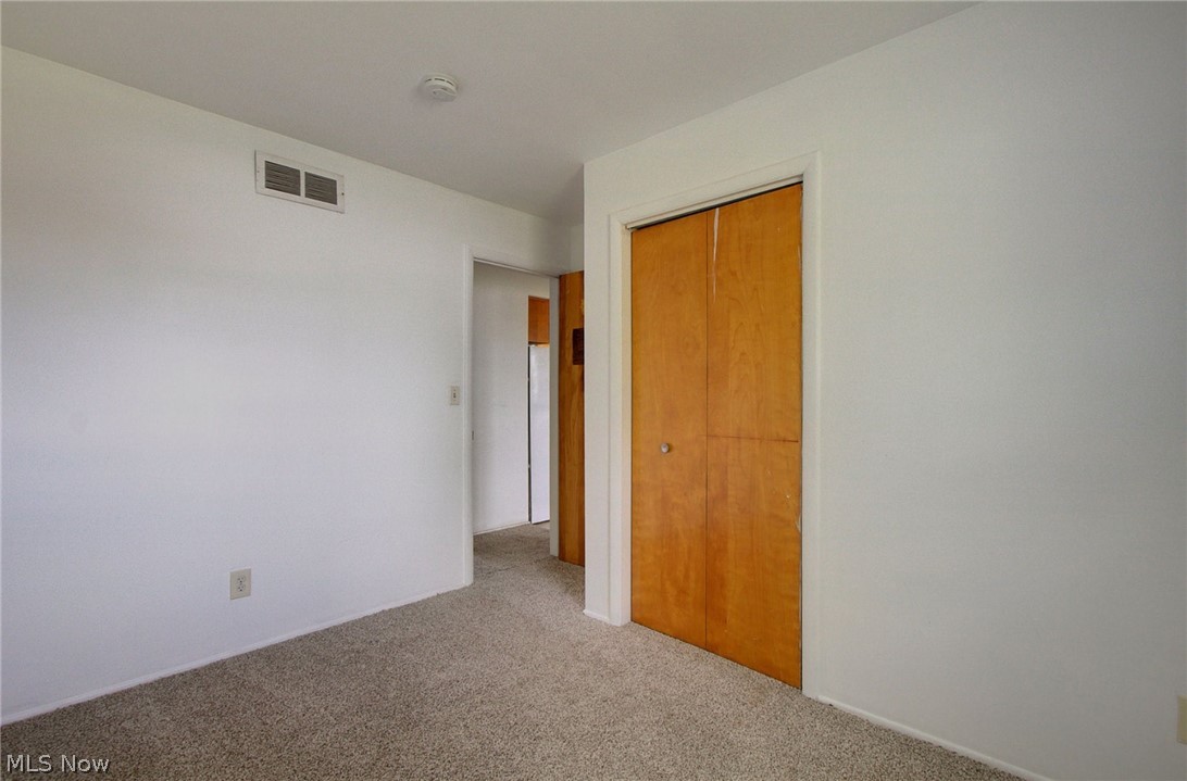 1443-1445 Hyde Park Avenue Akron OH 44310