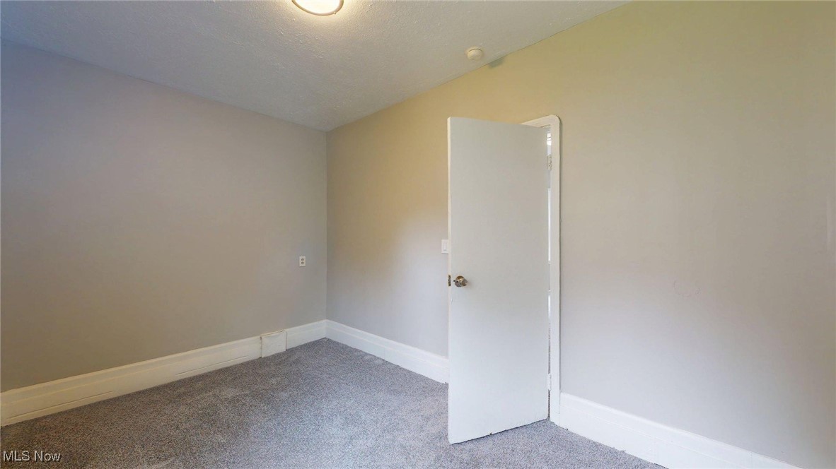 3200 W 94th Street Cleveland OH 44102