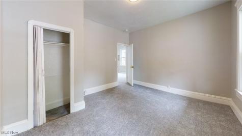 3200 W 94th Street Cleveland OH 44102