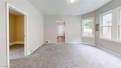 3200 W 94th Street Cleveland OH 44102