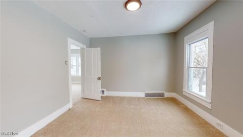 3200 W 94th Street Cleveland OH 44102