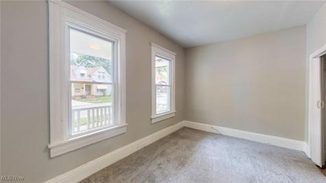 3200 W 94th Street Cleveland OH 44102
