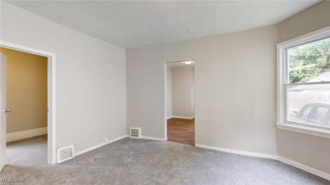 3200 W 94th Street Cleveland OH 44102