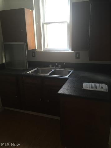 26 5th Street NE Massillon OH 44646
