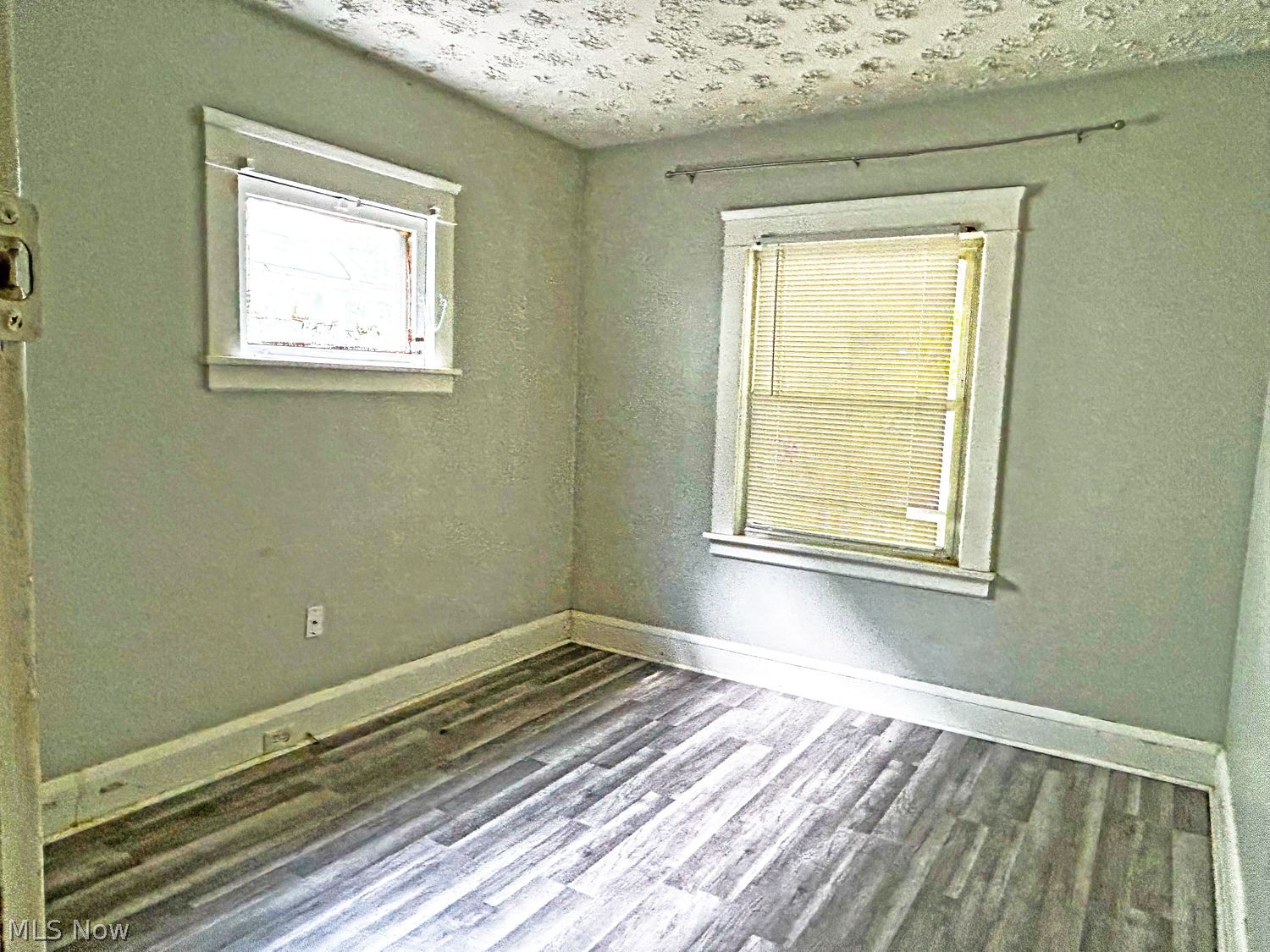 3329 W 99th Street Cleveland OH 44102