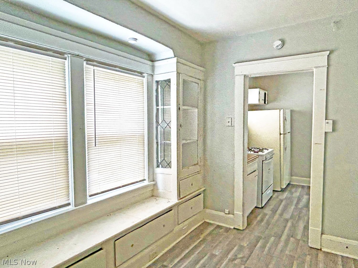 3329 W 99th Street Cleveland OH 44102