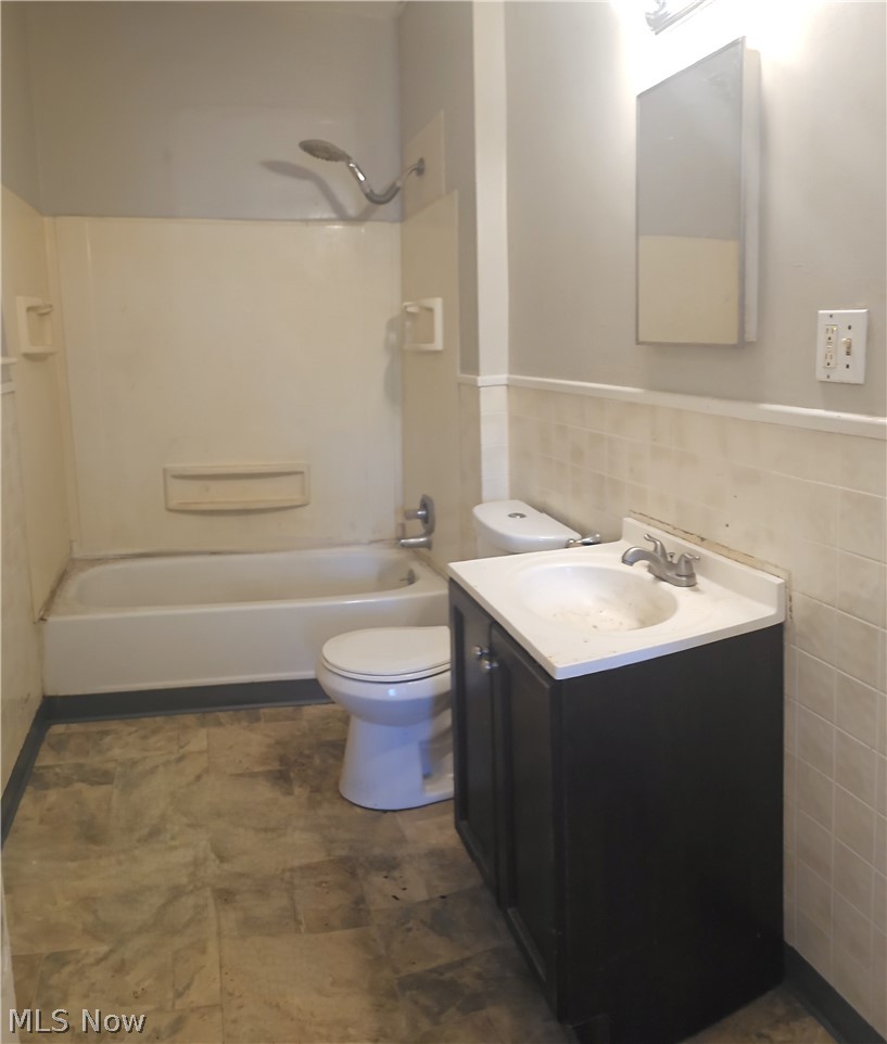 1812 Treadway Avenue Cleveland OH 44109