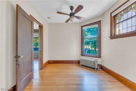 1949 W 54th Street Cleveland OH 44102