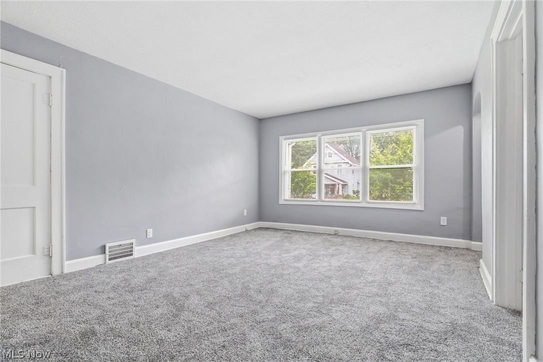 491-493 Delmar Avenue Akron OH 44310